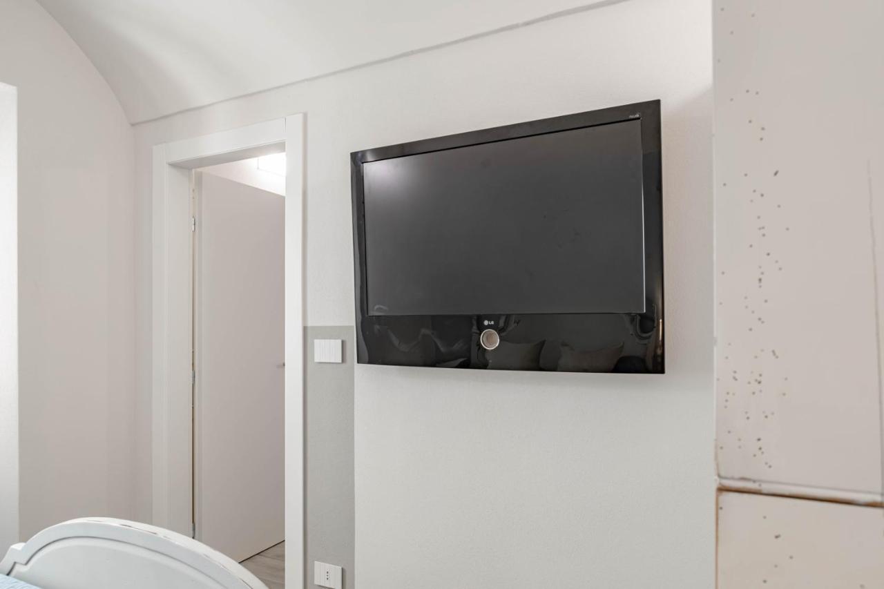 H11 Piccola Perla A Un Passo Dal Mare Apartment Santo Stefano al Mare Ngoại thất bức ảnh