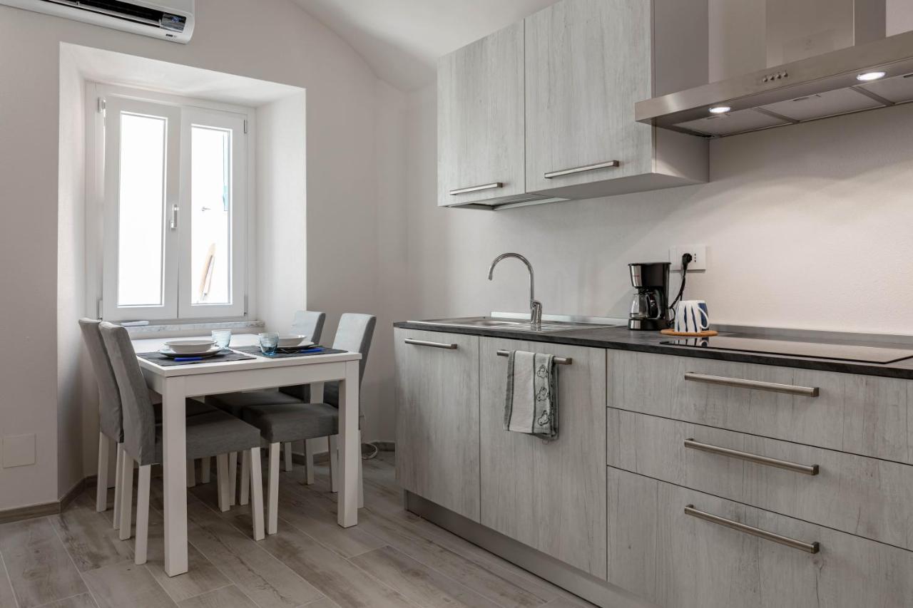 H11 Piccola Perla A Un Passo Dal Mare Apartment Santo Stefano al Mare Ngoại thất bức ảnh