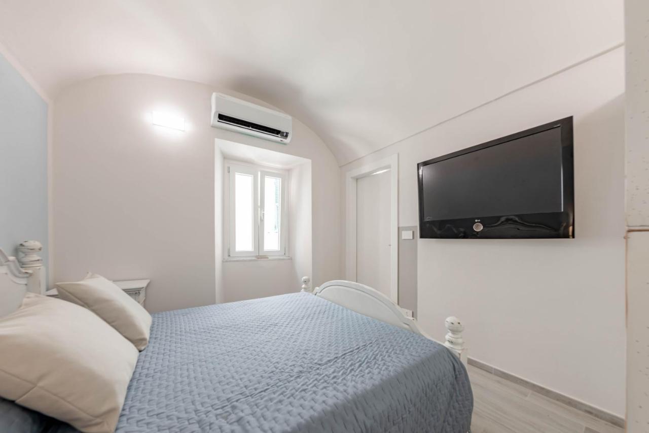 H11 Piccola Perla A Un Passo Dal Mare Apartment Santo Stefano al Mare Ngoại thất bức ảnh